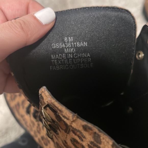 MIA LEOPARD BOOTS - Picture 6 of 7